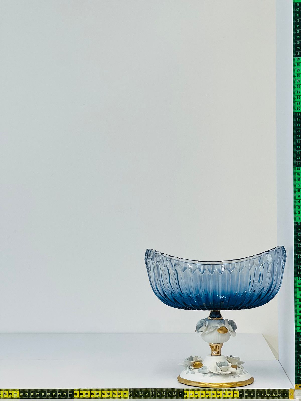 اناء تقديم زجاجي مزخرف