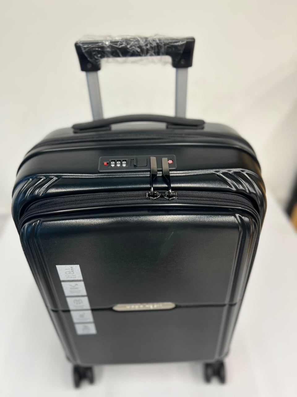 حقيبة سفر ROBO TRIP Premium-اسود